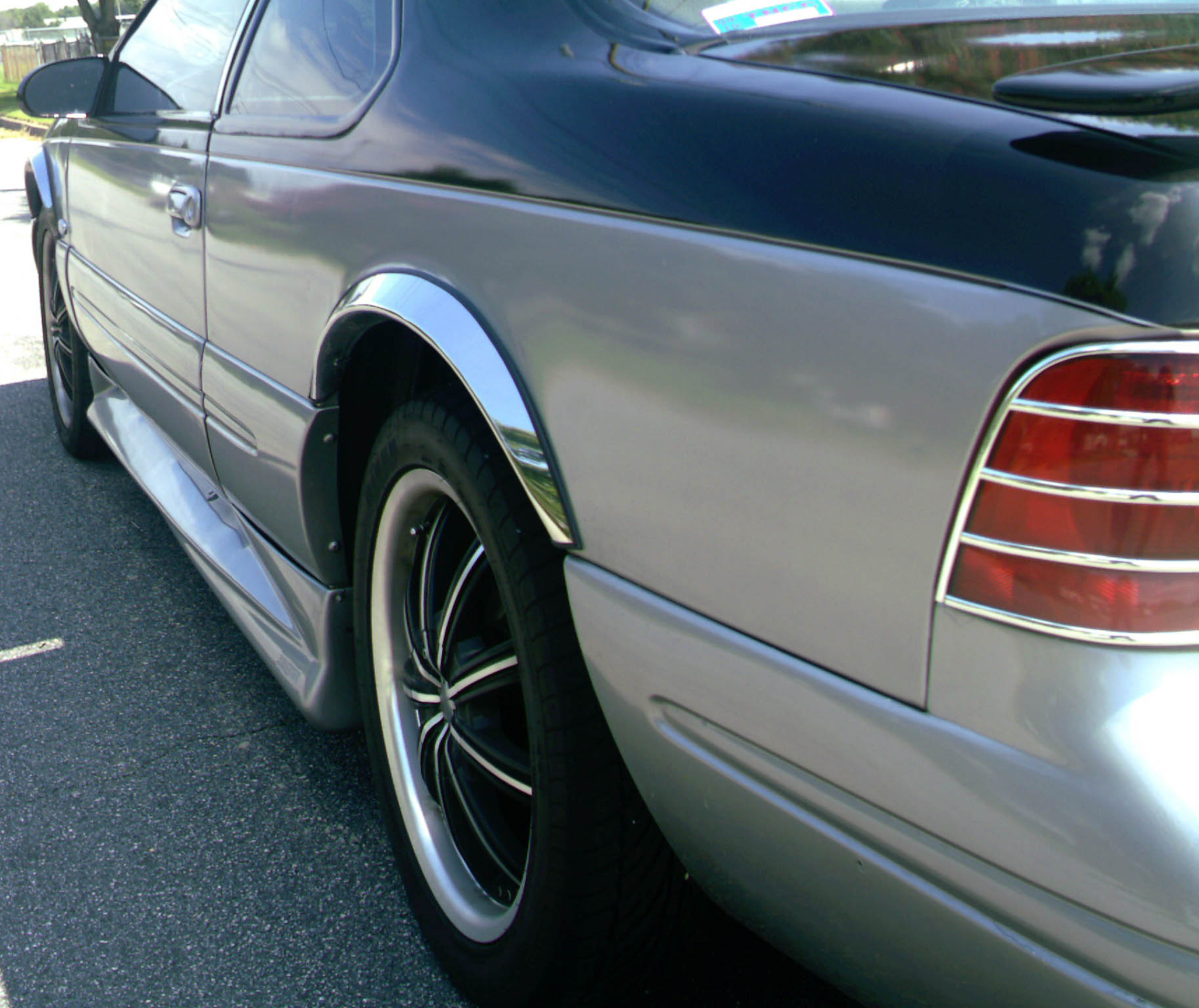 96-98 Mercury Cougar  Fender trim