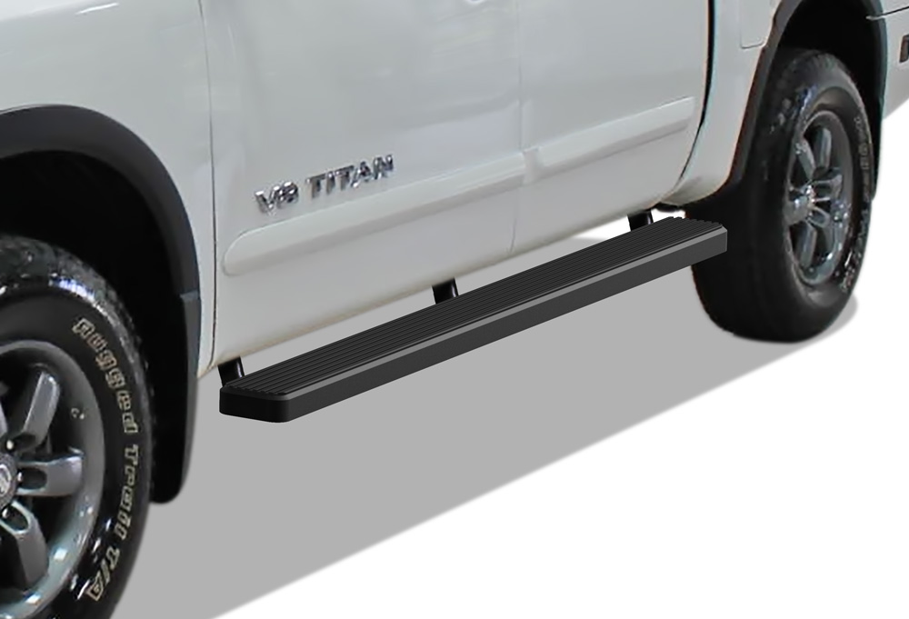 2021 nissan titan running boards