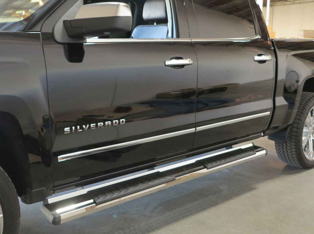 2007-2018 Chevy Silverado/ GMC Sierra 1500 Crew Cab 2007-2019 Chevy Silverado/ GMC Sierra 2500 HD/3500 HD Crew Cab (Incl. Diesel Models With DEF Tanks|Not for 2007 Classic Model) Both Sides Running Board-S Series